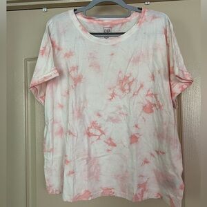 GAP t-shirt, workout or casual